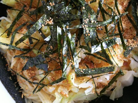 キャベツとアマニの冷麺